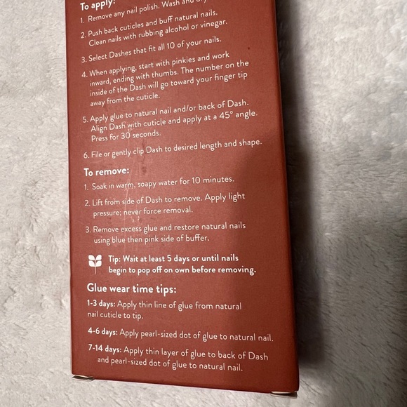 Red Aspen Nail Dashes - Picture 3 of 3